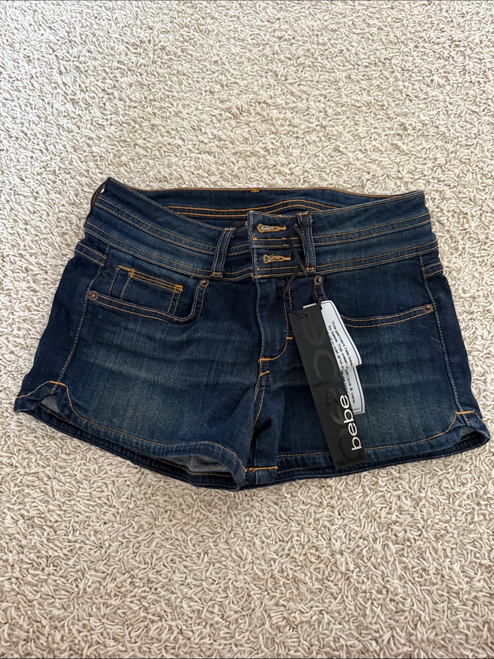 Bebe NWT Dark Blue Denim Low-Rise Women's Shorts